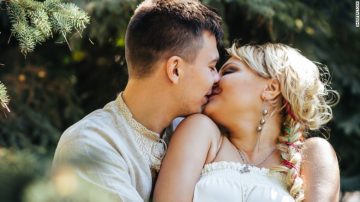 There’s never been a better time to be single: Single people are having more sex than married people
