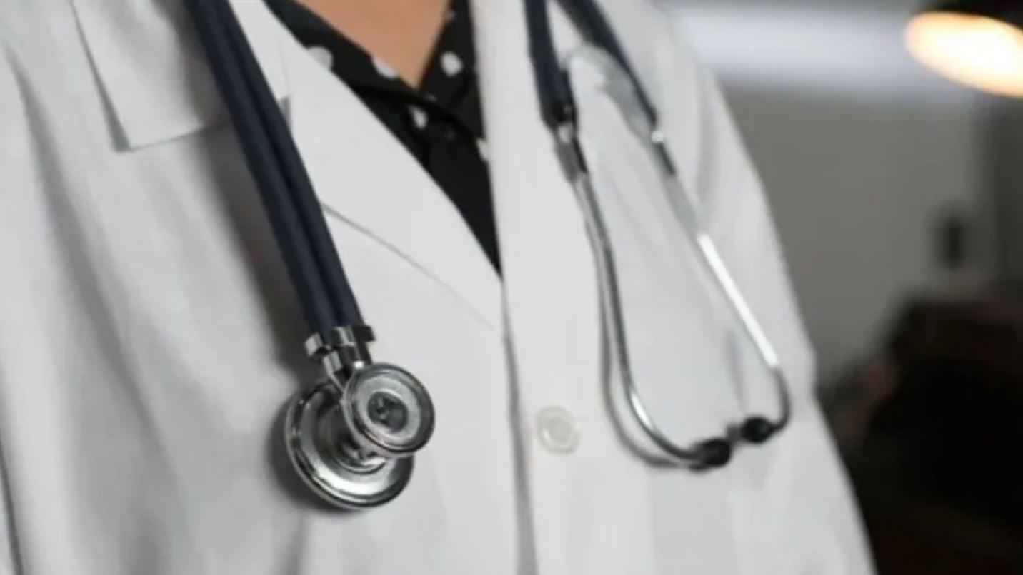 Half of women in B.C. say doctors have played down their health concerns, report finds